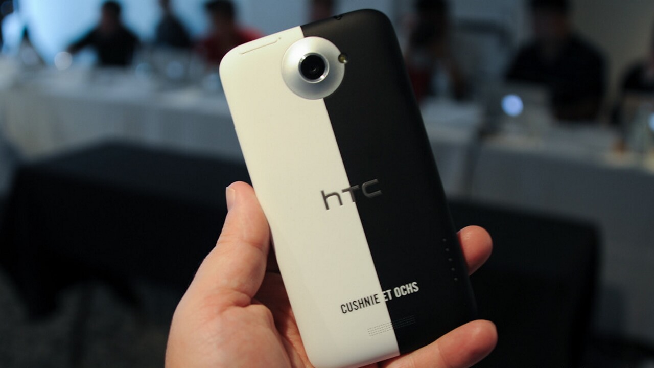 HTC One X Cushnie et Ochs
