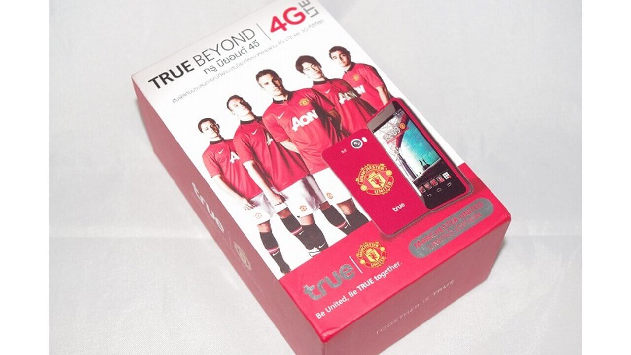 TRUE BEYOND 4G MANCHESTER UNITED Limited Editionが届きました