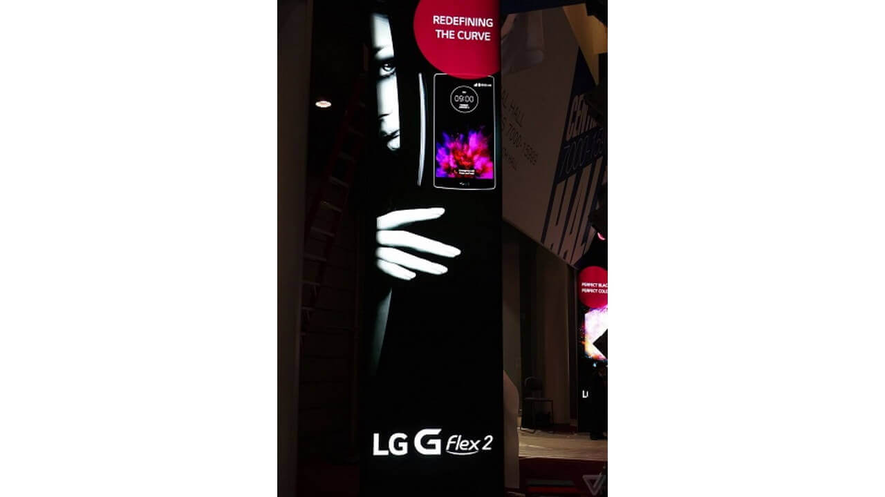 CES 2015で発表？「LG G Flex 2」ポスターが会場設置される
