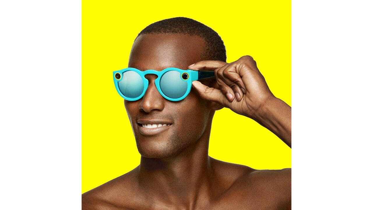 Snapカメラ付メガネデバイス「Spectacles」米Amazonで発売