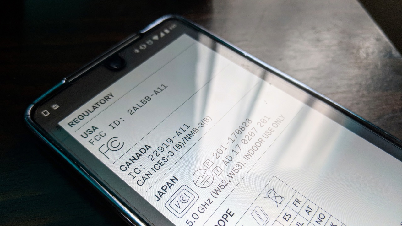 「Essential Phone」Android 8.0 Public Beta 3配信開始
