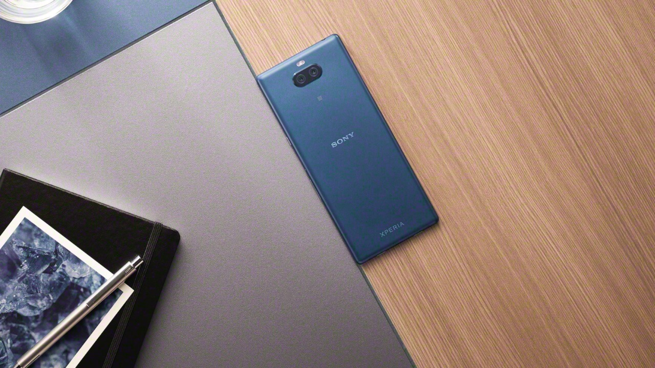 Sony Mobile、縦長ディスプレイ搭載「Xperia 10/10 Plus」発表