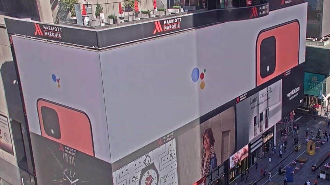 Google、異例の「Pixel 4」オレンジカラー広告公開